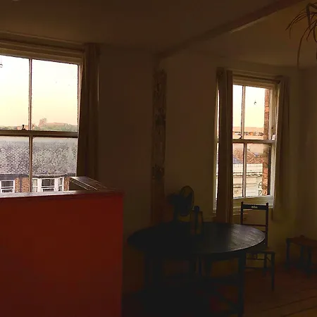 New! Castle View *