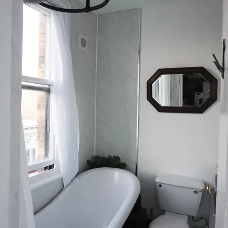 شقة New! Castle View